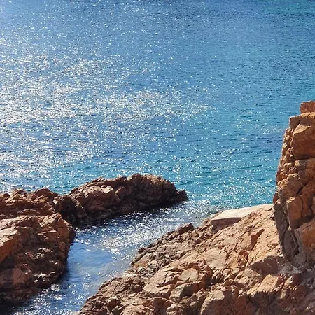 Un Balcon Sur La Saint-Raphaël