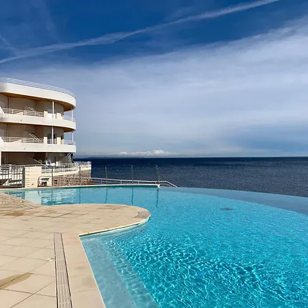 Un Balcon Sur La Lägenhet