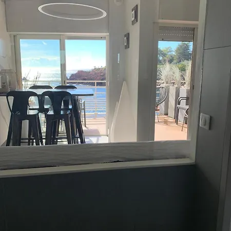 Un Balcon Sur La Lägenhet *