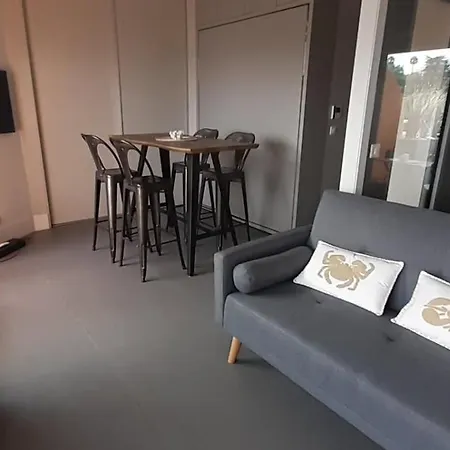 Un Balcon Sur La Lägenhet *