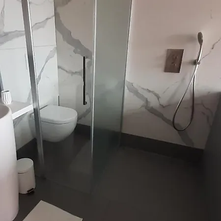 Apartment Un Balcon Sur La